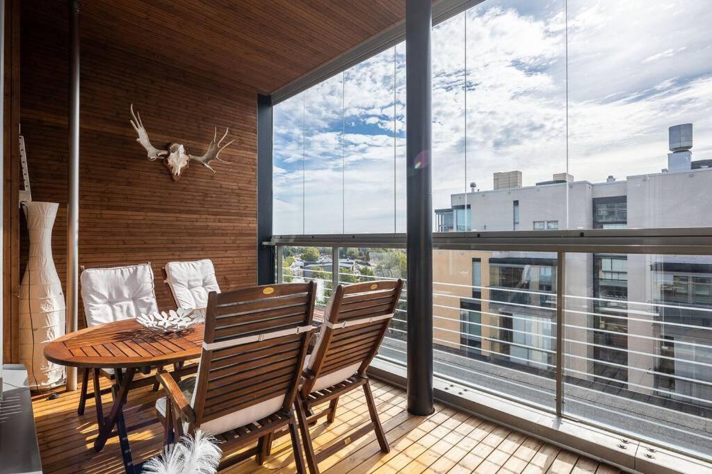 Spacious Home With Four Terrace, Sauna, Sea View Helsingfors Exteriör bild